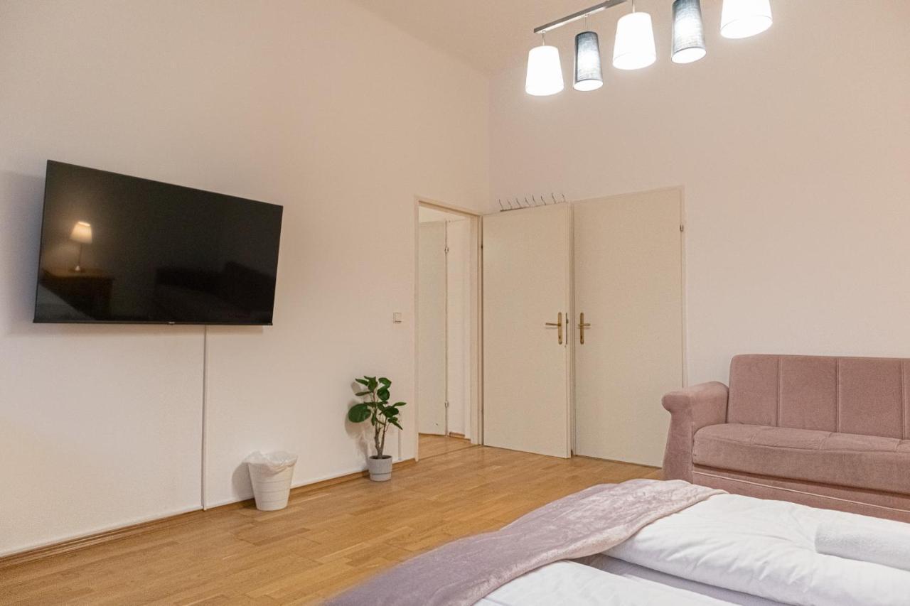 Pleasing 2Br Apt.-Perfect For Longstays 비엔나 외부 사진