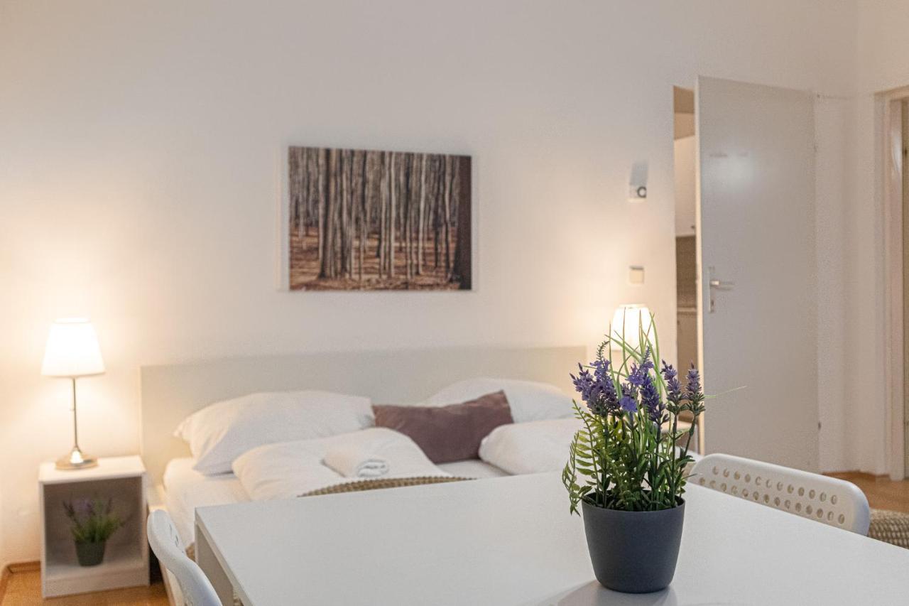 Pleasing 2Br Apt.-Perfect For Longstays 비엔나 외부 사진