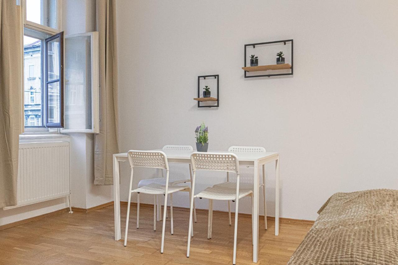 Pleasing 2Br Apt.-Perfect For Longstays 비엔나 외부 사진